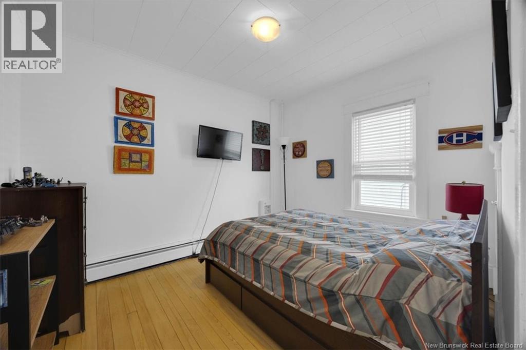 455 Demonts Street - Image 17