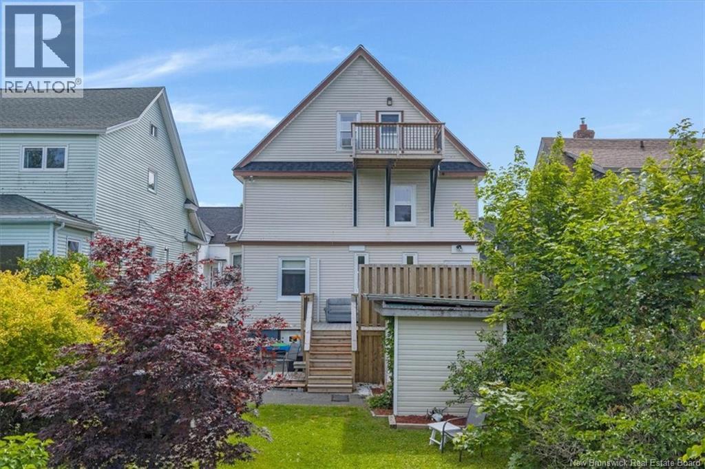 455 Demonts Street - Image 31