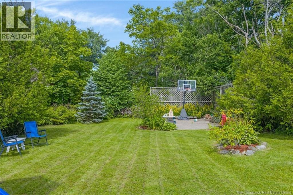 455 Demonts Street - Image 34