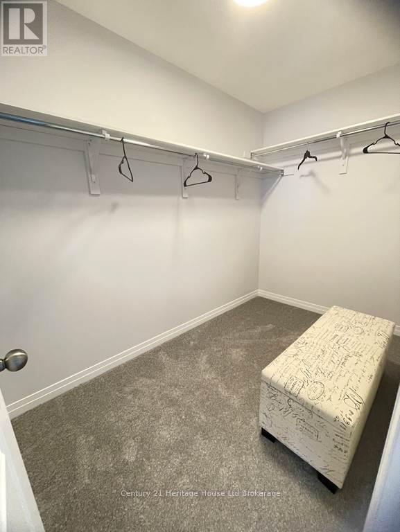 311 KADING CRESCENT - 12