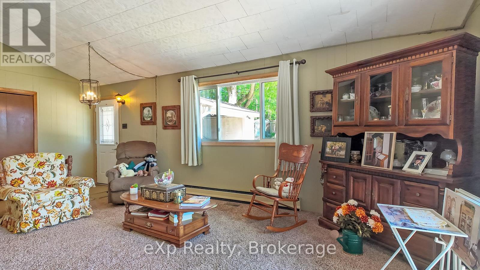 448 LAKE ROSALIND ROAD 4 - 19