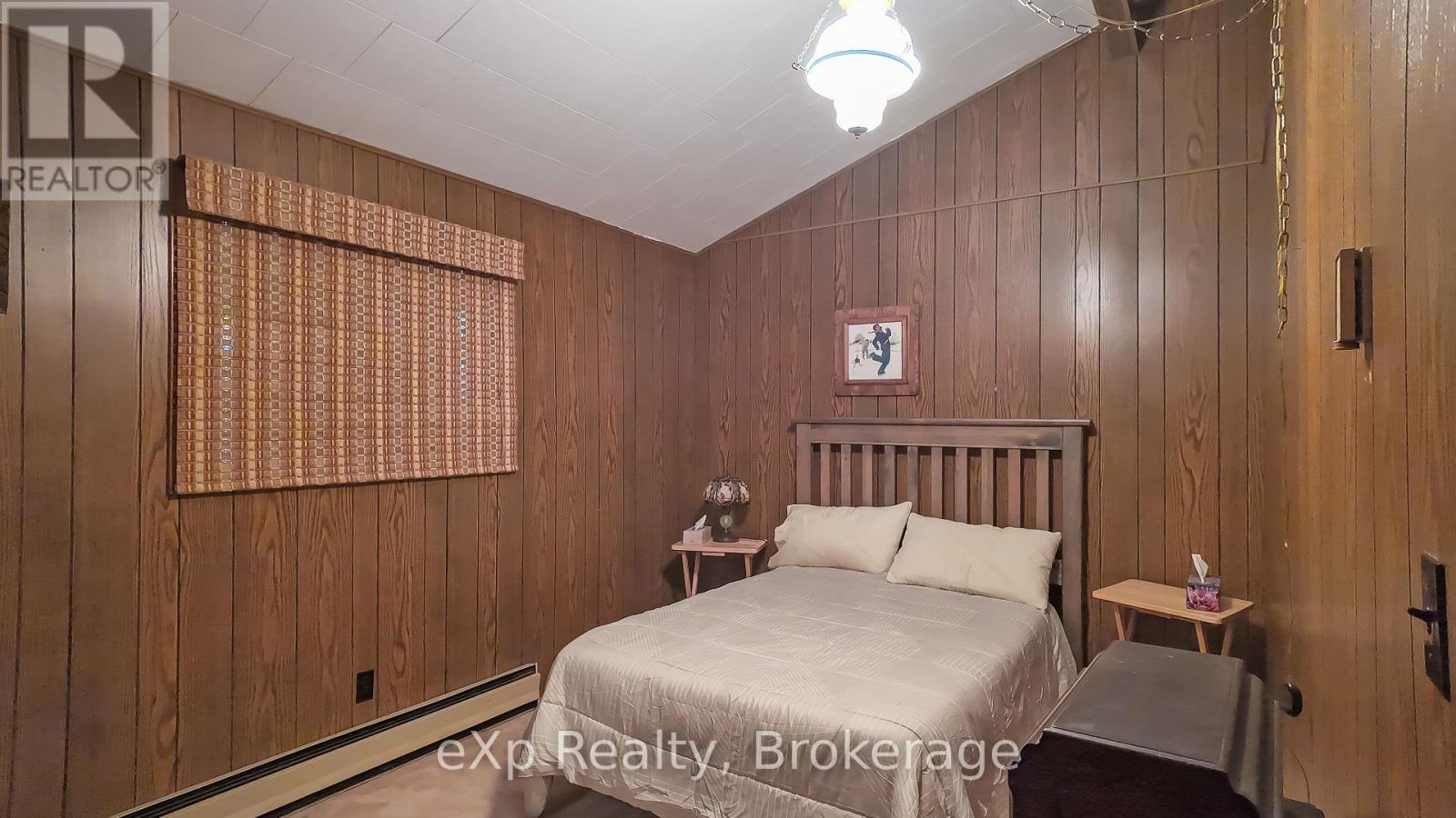 448 LAKE ROSALIND ROAD 4 - 26