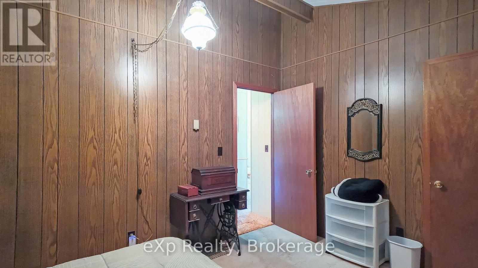 448 LAKE ROSALIND ROAD 4 - 27