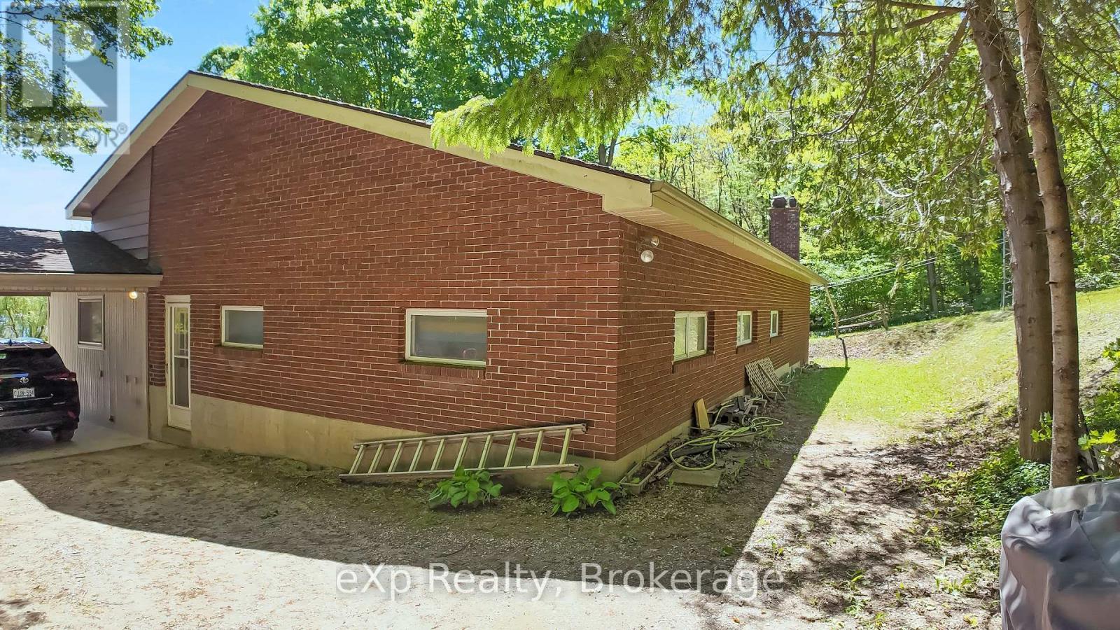 448 LAKE ROSALIND ROAD 4 - 36
