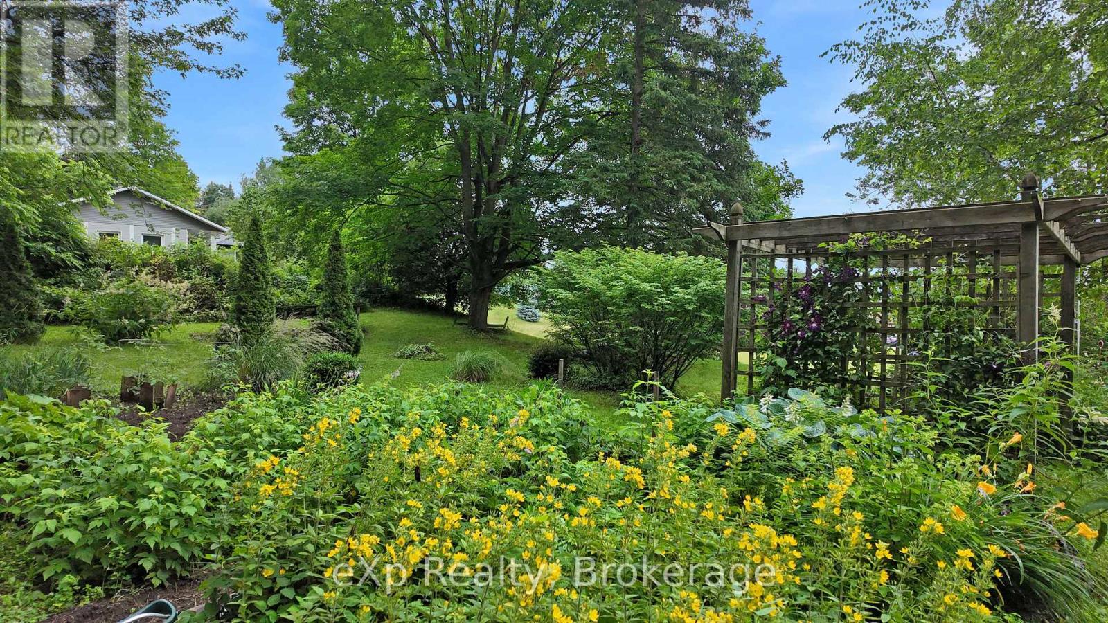 448 LAKE ROSALIND ROAD 4 - 37