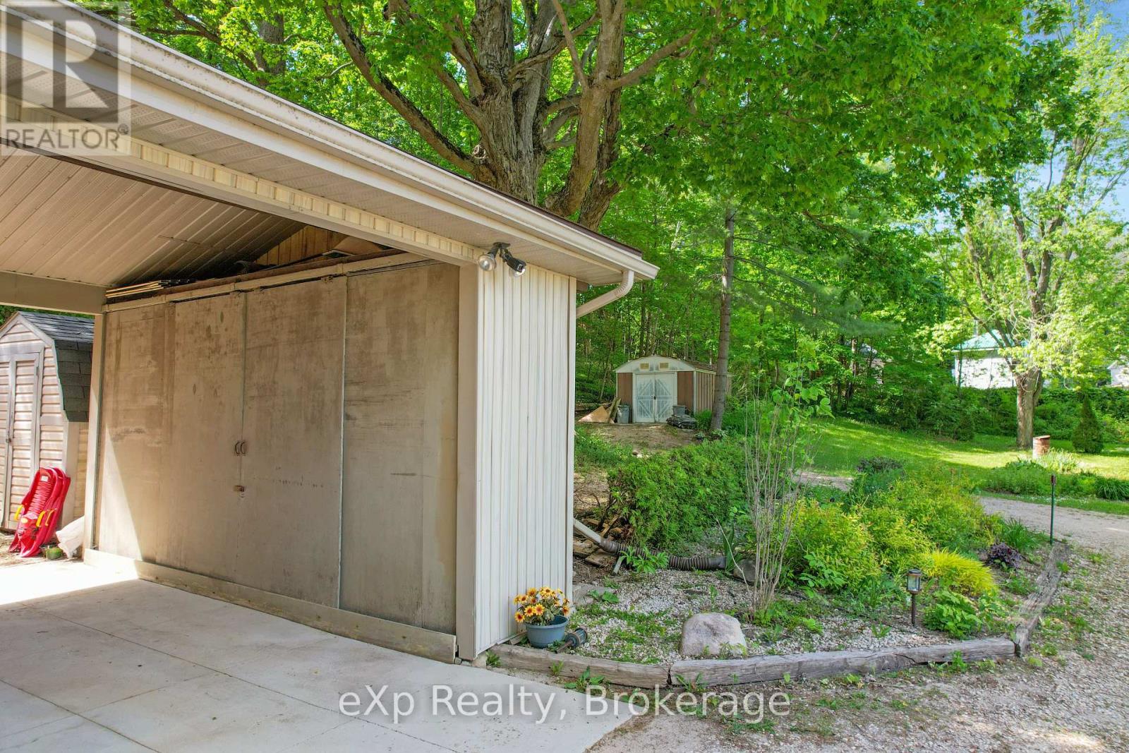 448 LAKE ROSALIND ROAD 4 - 35