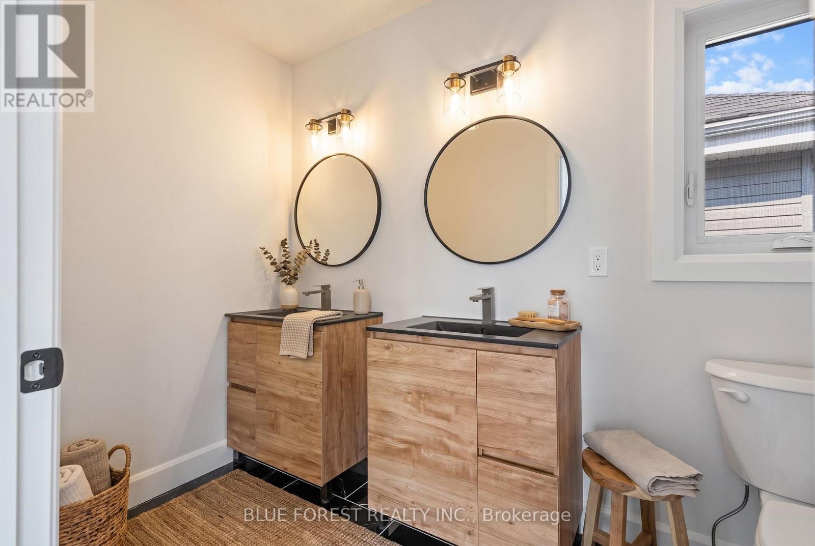 198 MCRAE STREET - Image 39