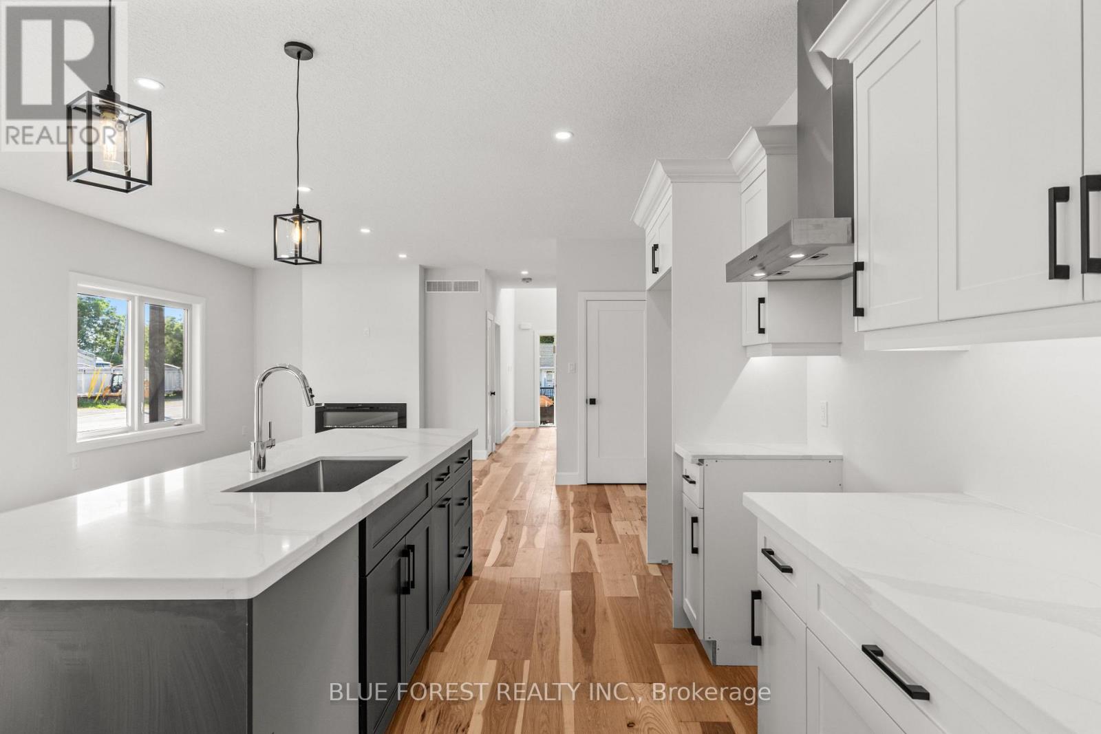 198 MCRAE STREET - 6