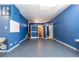 658 Vaughan Road, Toronto, ON M6E2Y5 Photo 13