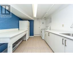 658 Vaughan Road, Toronto, ON M6E2Y5 Photo 18