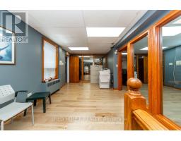 658 Vaughan Road, Toronto, ON M6E2Y5 Photo 7