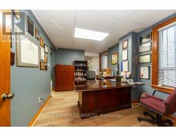 658 Vaughan Road, Toronto, ON M6E2Y5 Photo 9