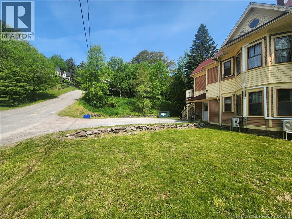 32 Langstroth Terrace - 3