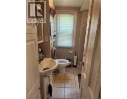 32 Langstroth Terrace, photo 5