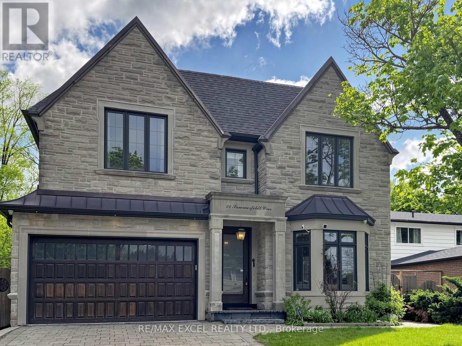 64 SUMMERFELDT CRESCENT - 2