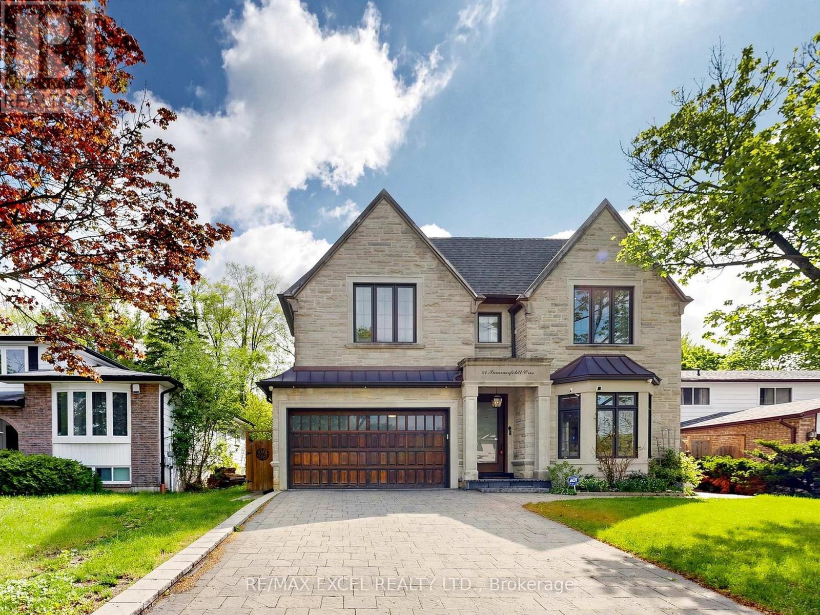 64 SUMMERFELDT CRESCENT - 3