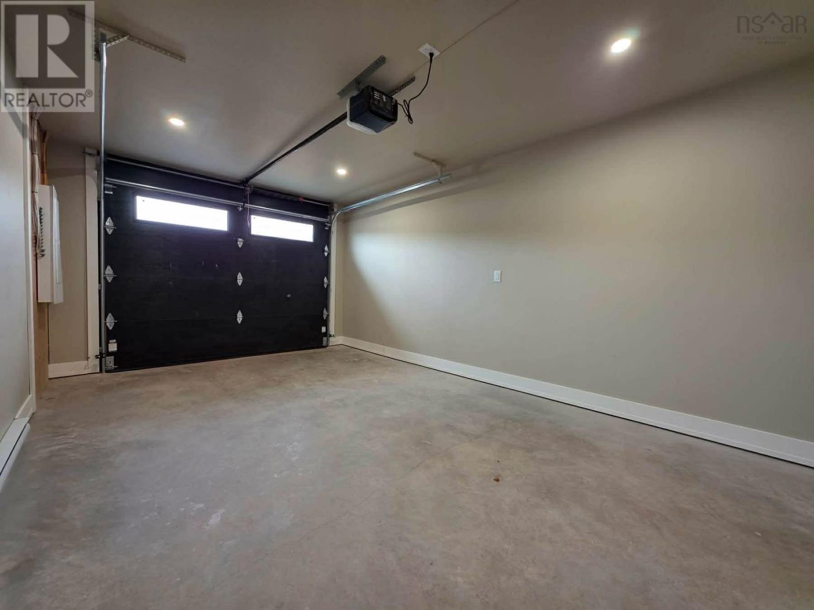 52B Summer Hill Place - 36