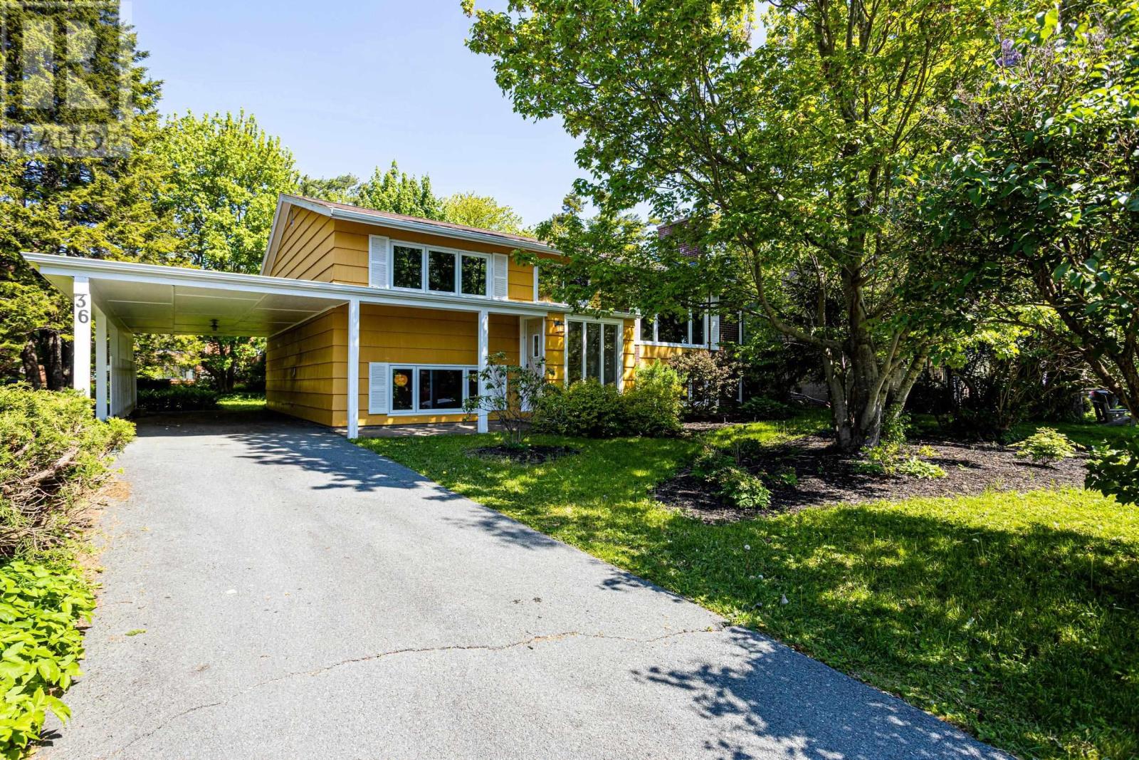 36 Birkdale Crescent - 1