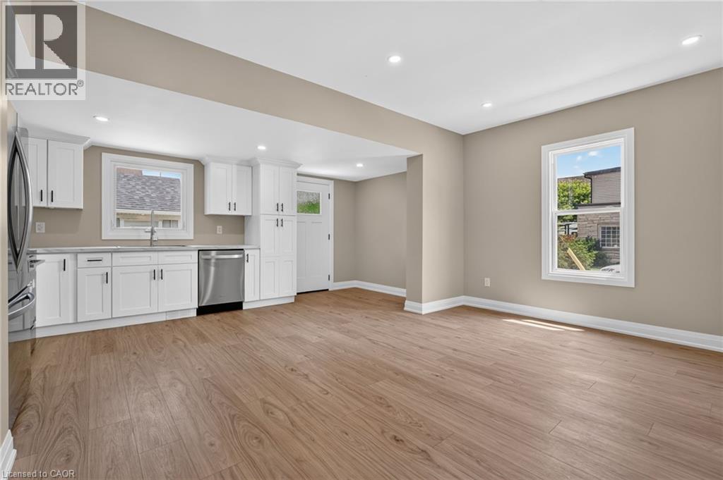 317 ALDER Street W - Image 5