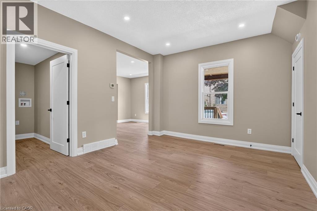 317 ALDER Street W - 10