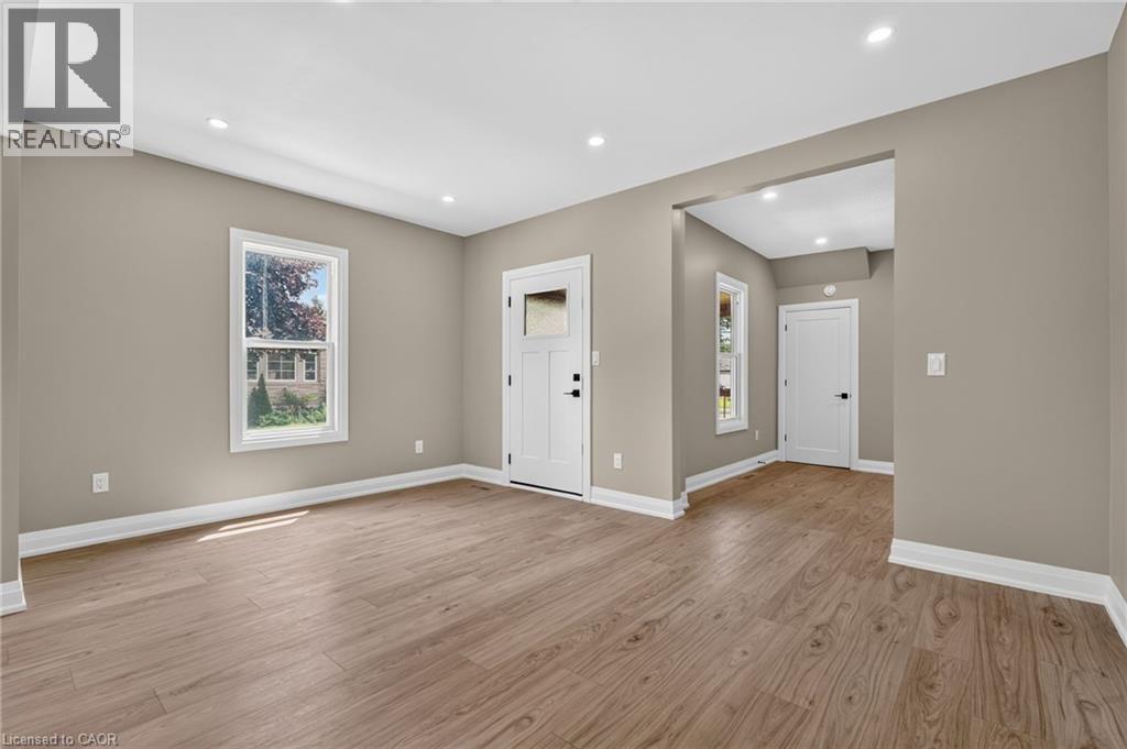 317 ALDER Street W - 7