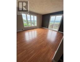 228 Marine Drive thumbnail 6