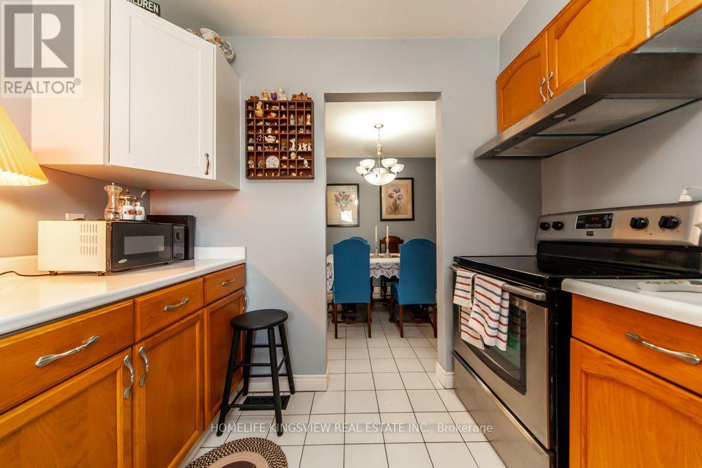 37 ALLAN DRIVE - 16