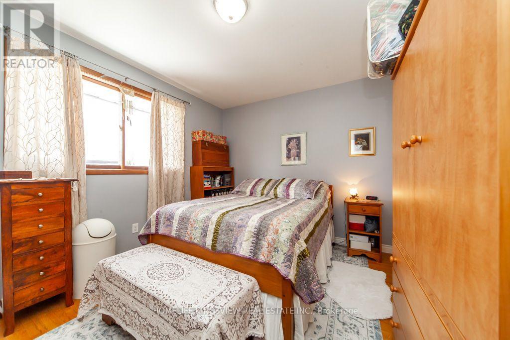 37 ALLAN DRIVE - 17