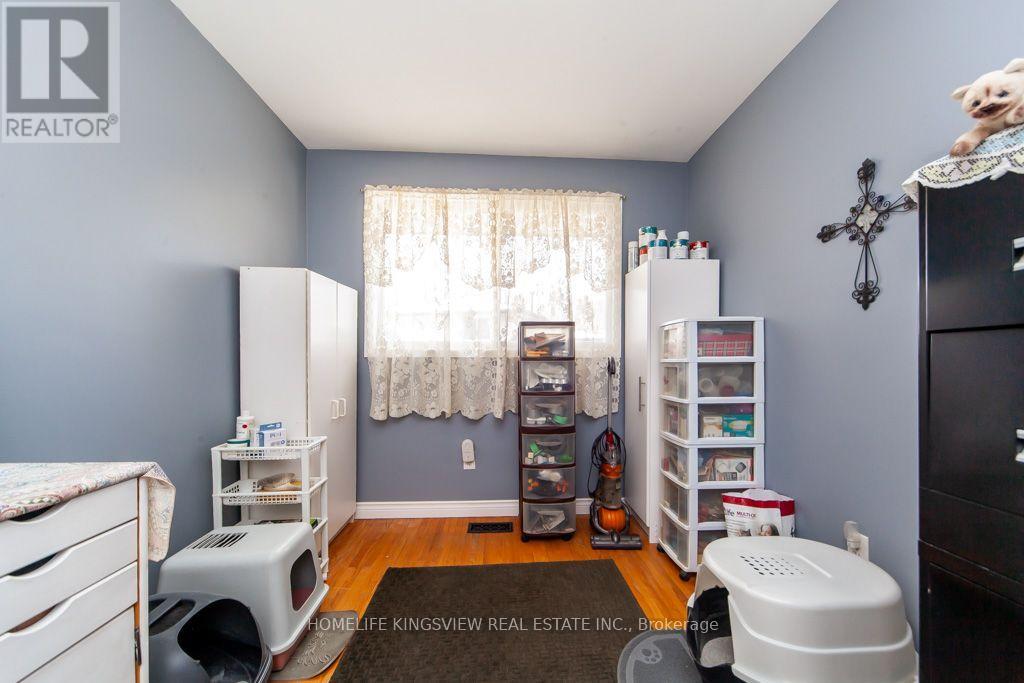 37 ALLAN DRIVE - 20