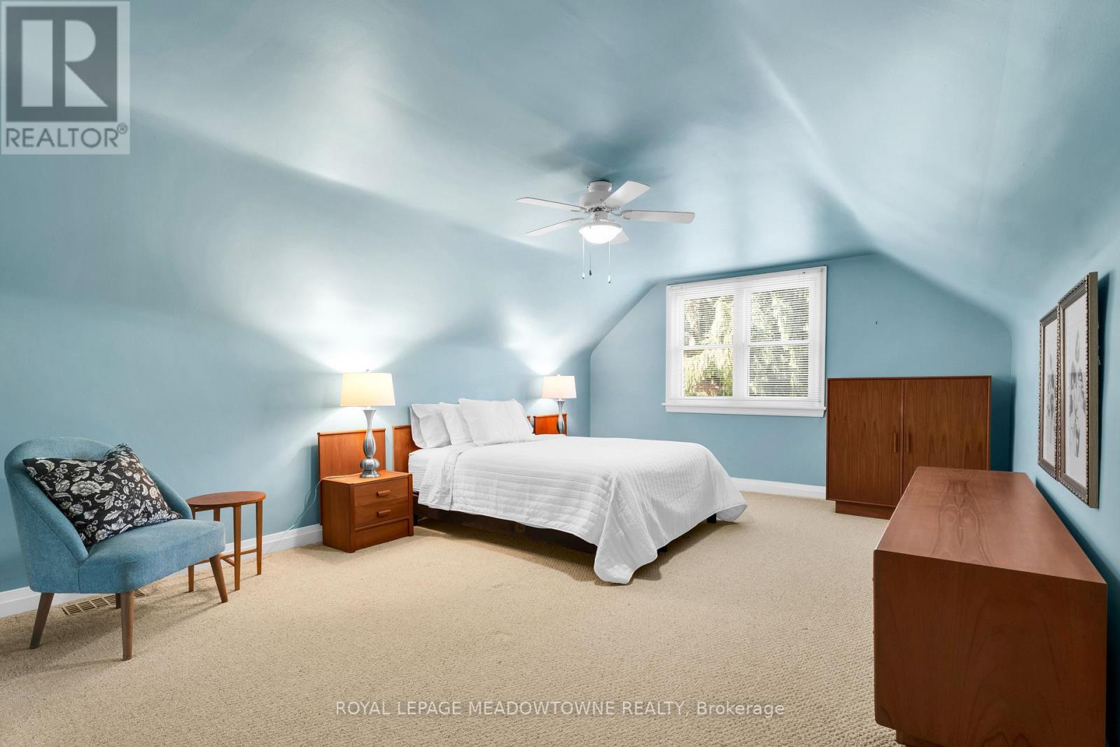 33 PARKER AVENUE - Image 23