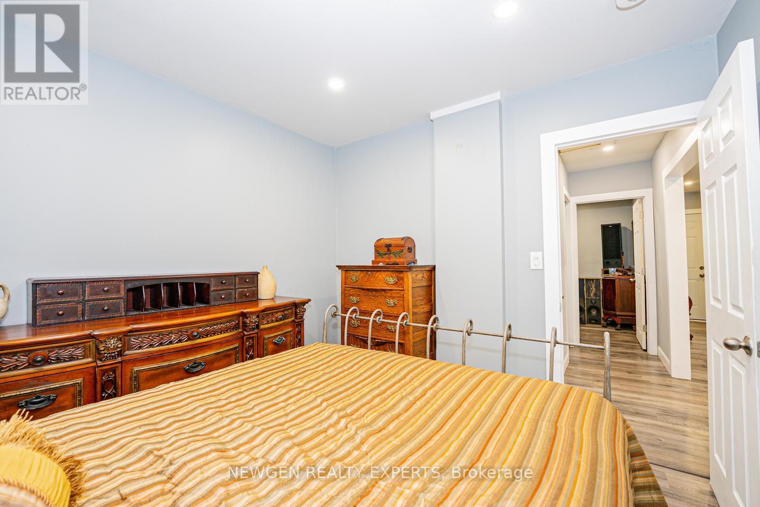 10 WILLS STREET - 13