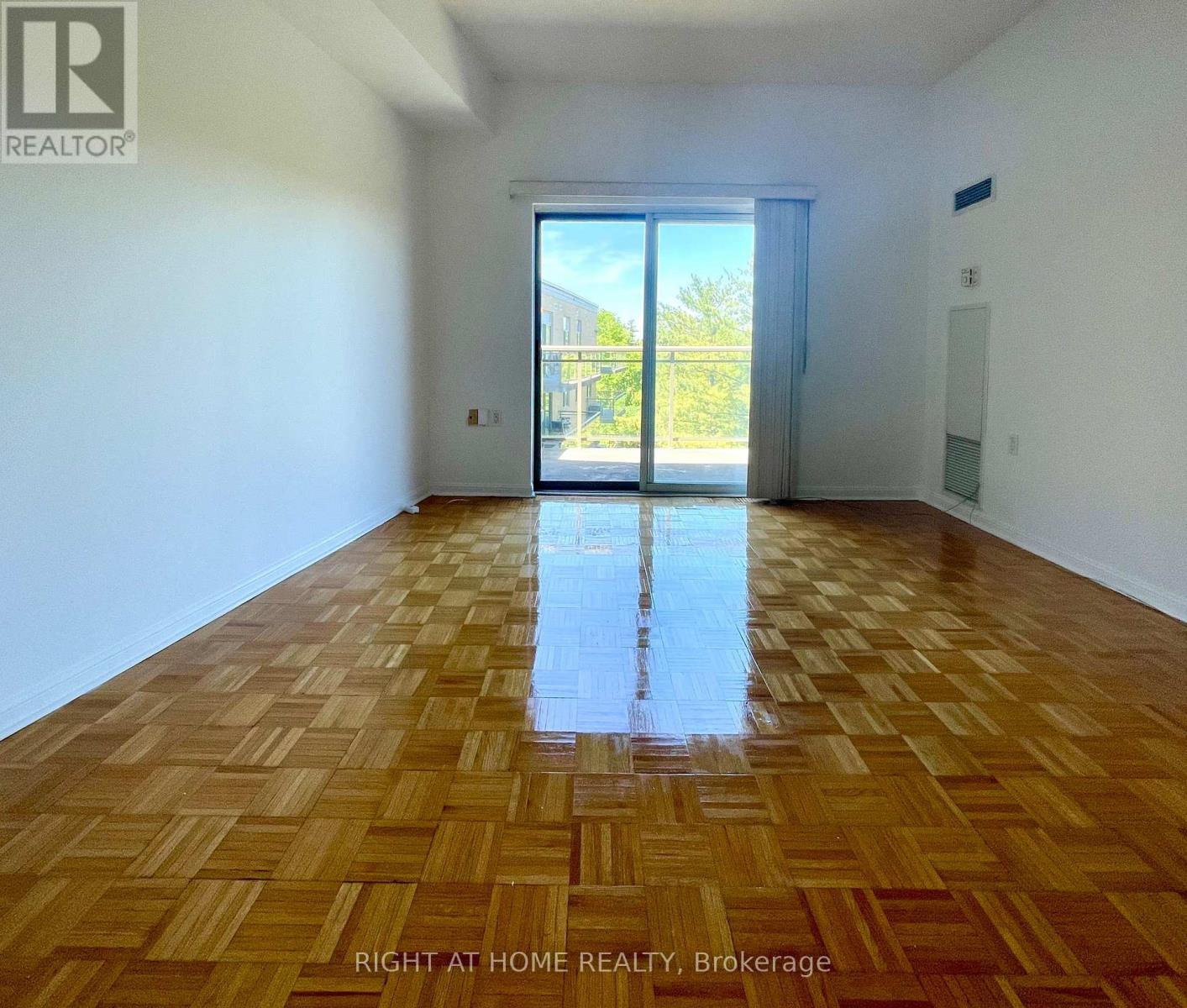 #501 2506 RUTHERFORD ROAD - 3