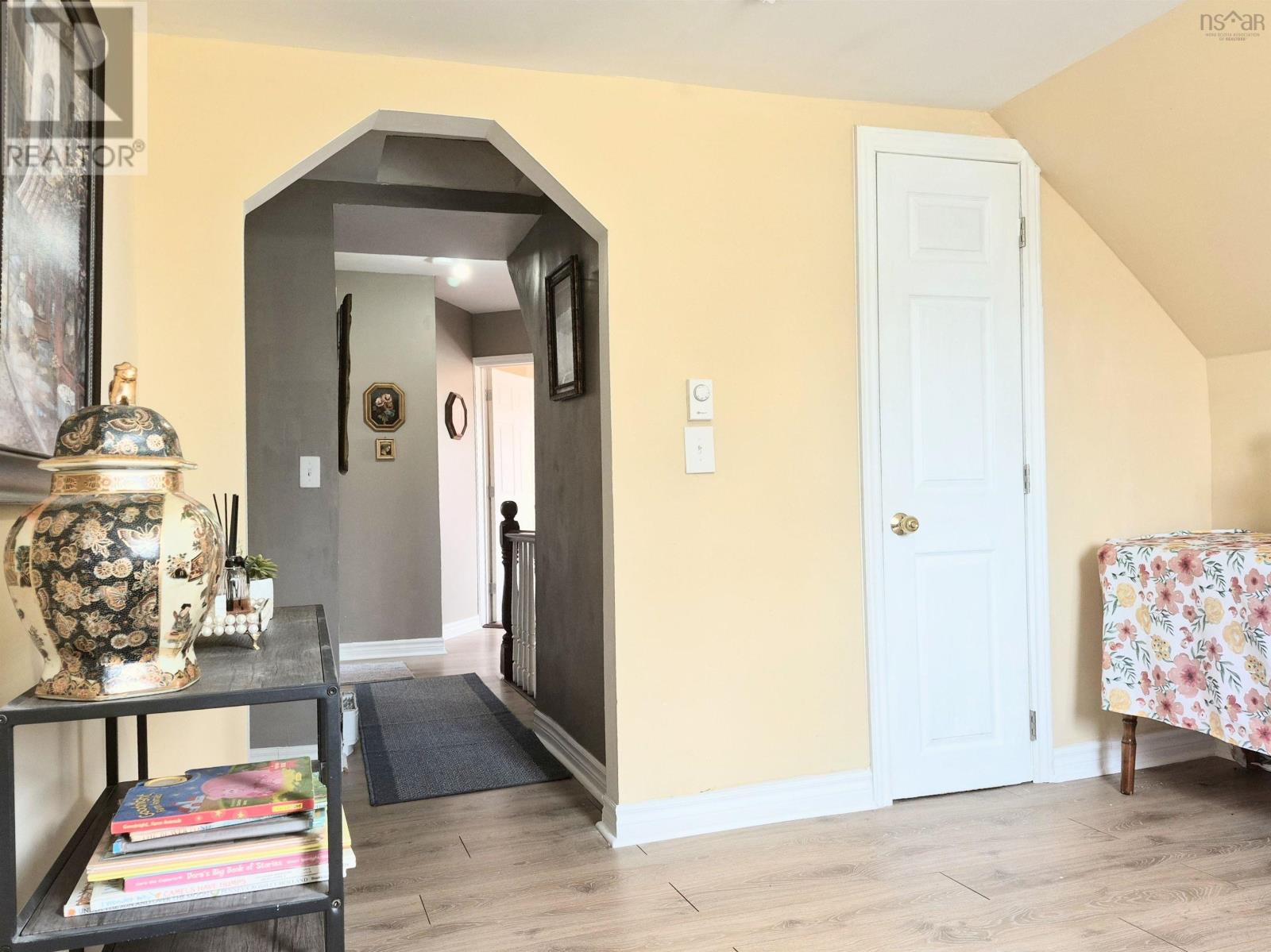 2591 Barronsfield Road - 40