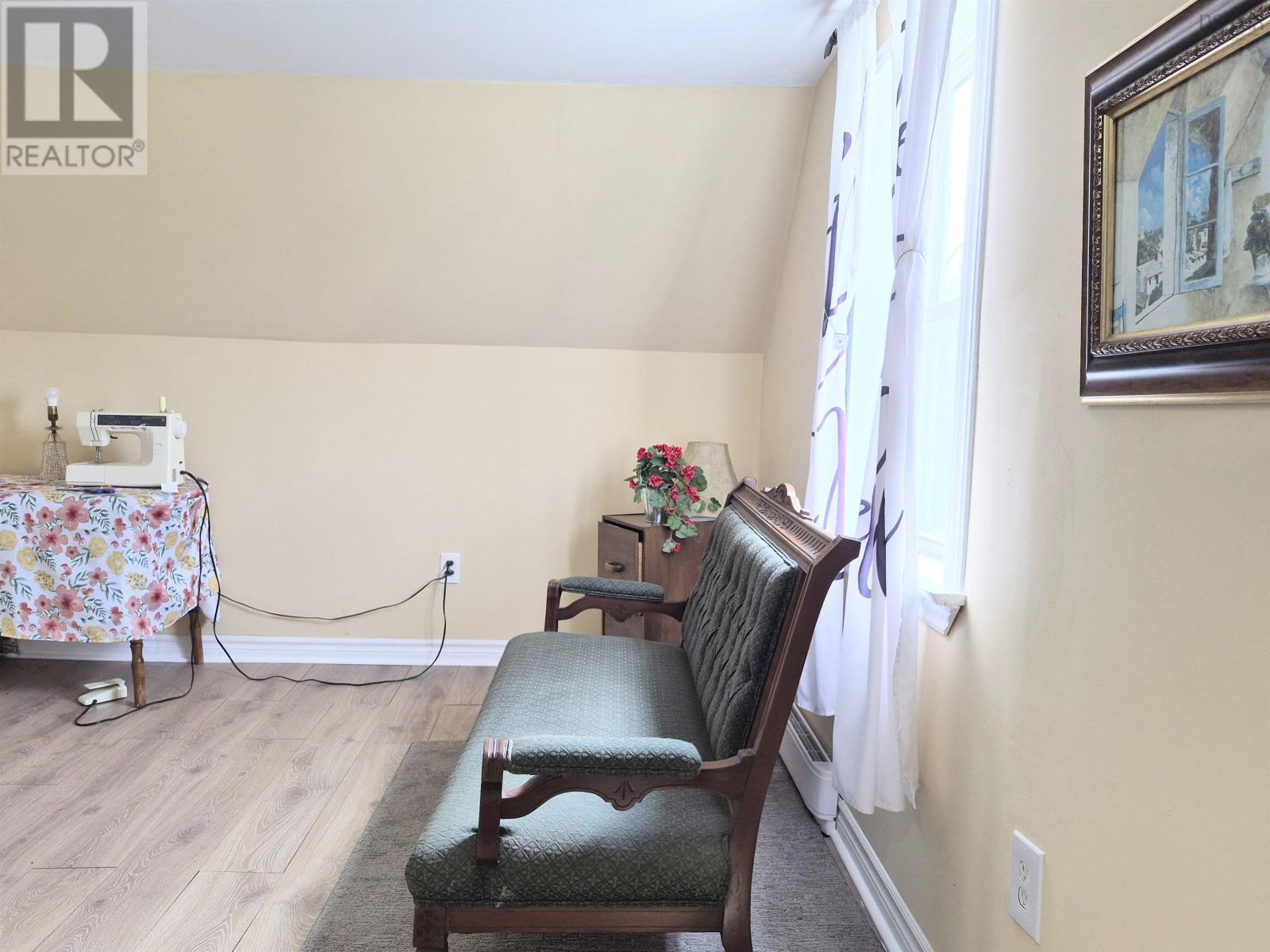 2591 Barronsfield Road - 42