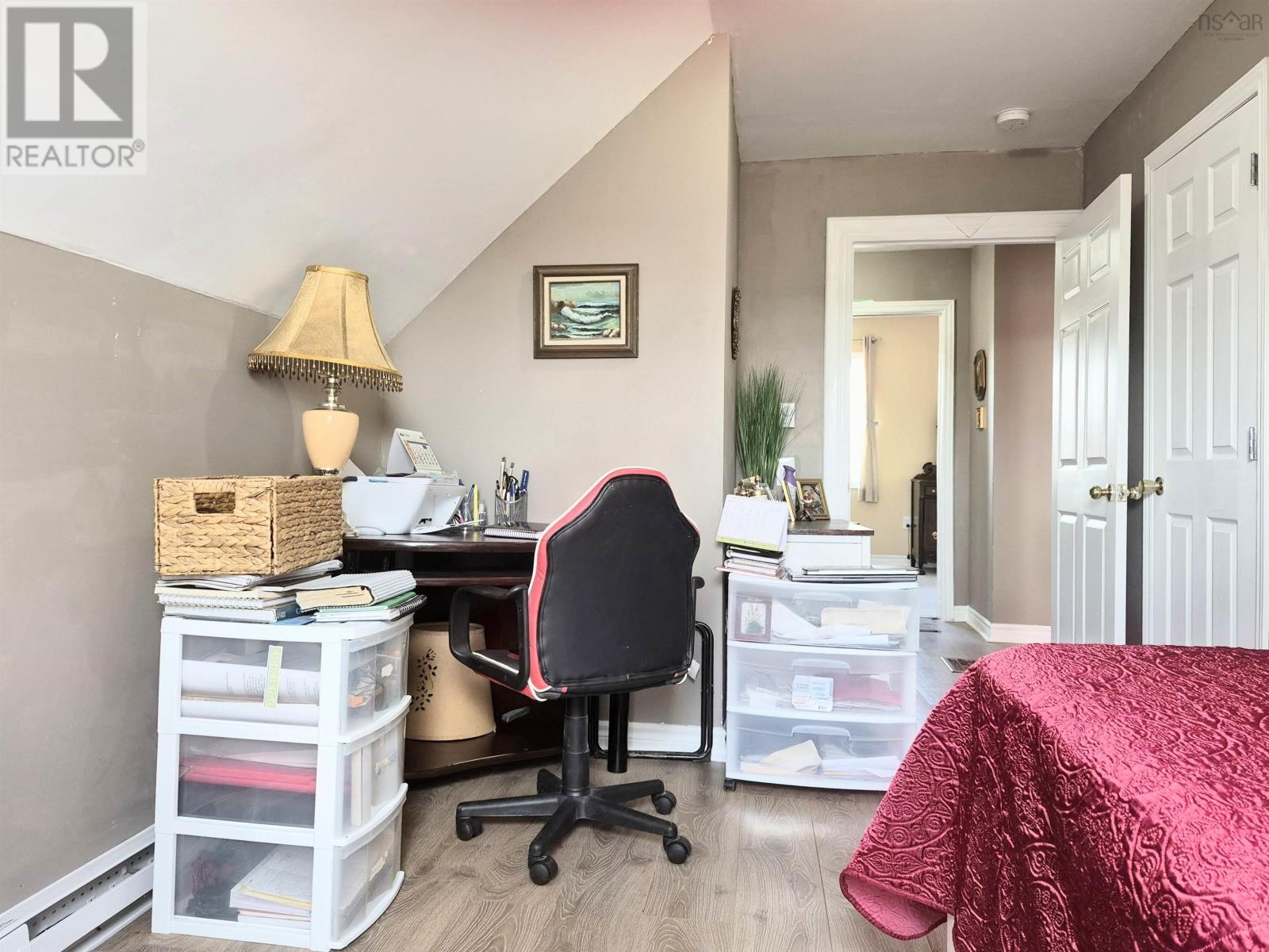 2591 Barronsfield Road - 33