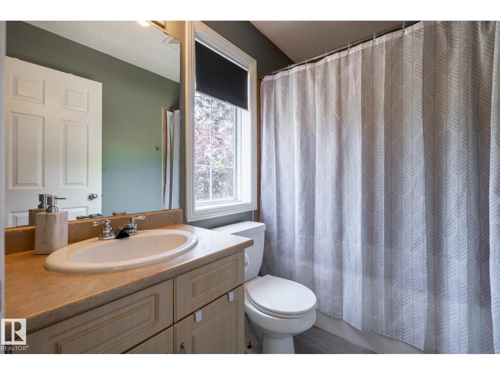 8 SUMMERLAND WY - 22