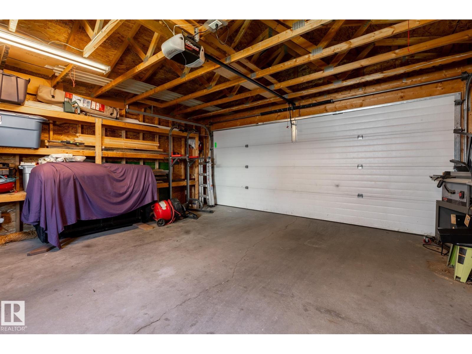 8 SUMMERLAND WY - 45