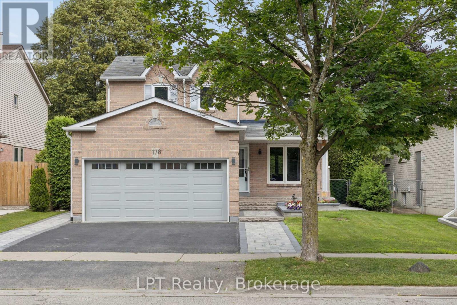 178 SANDRINGHAM DRIVE - 1
