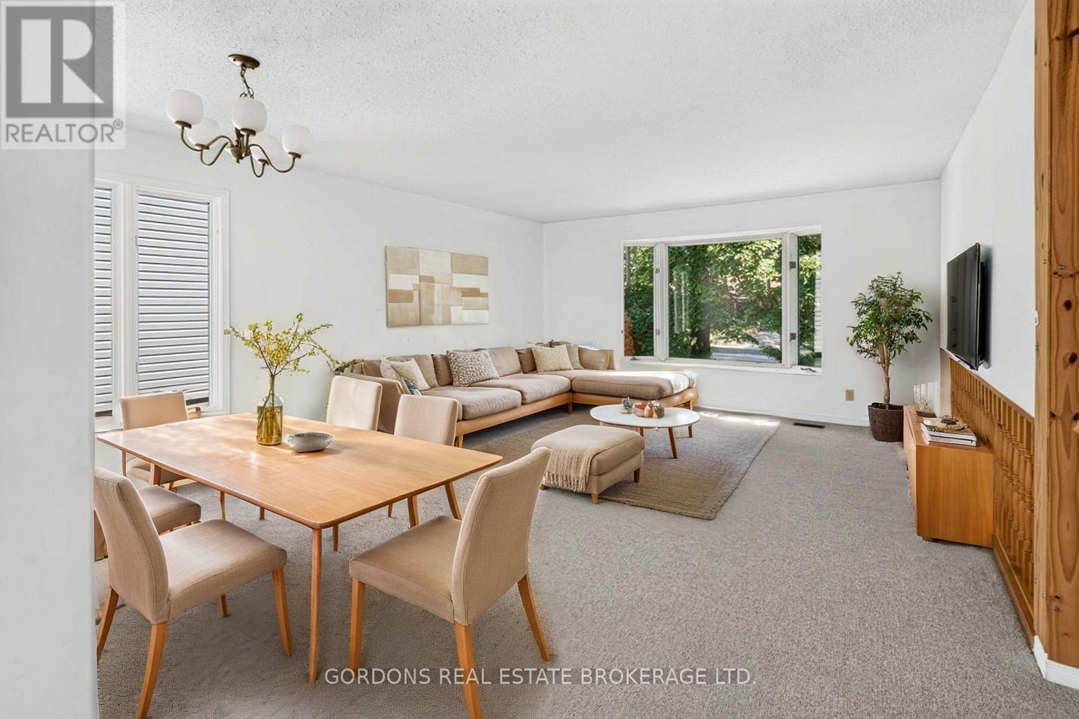 30 LIMERIDGE DRIVE - 13