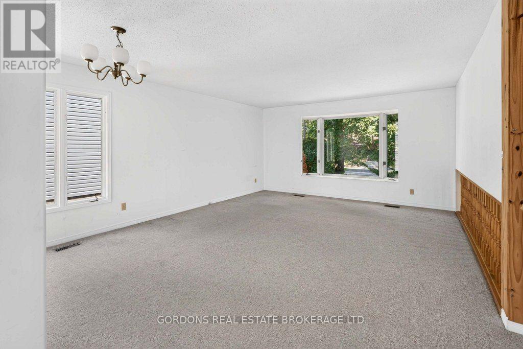 30 LIMERIDGE DRIVE - 14