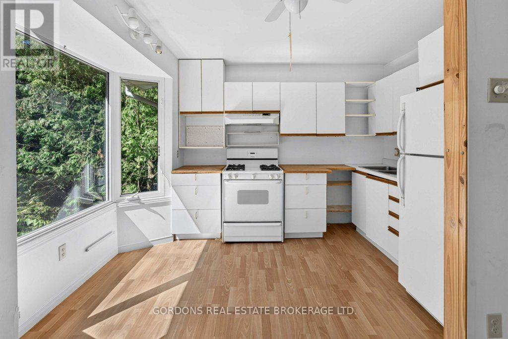 30 LIMERIDGE DRIVE - 16