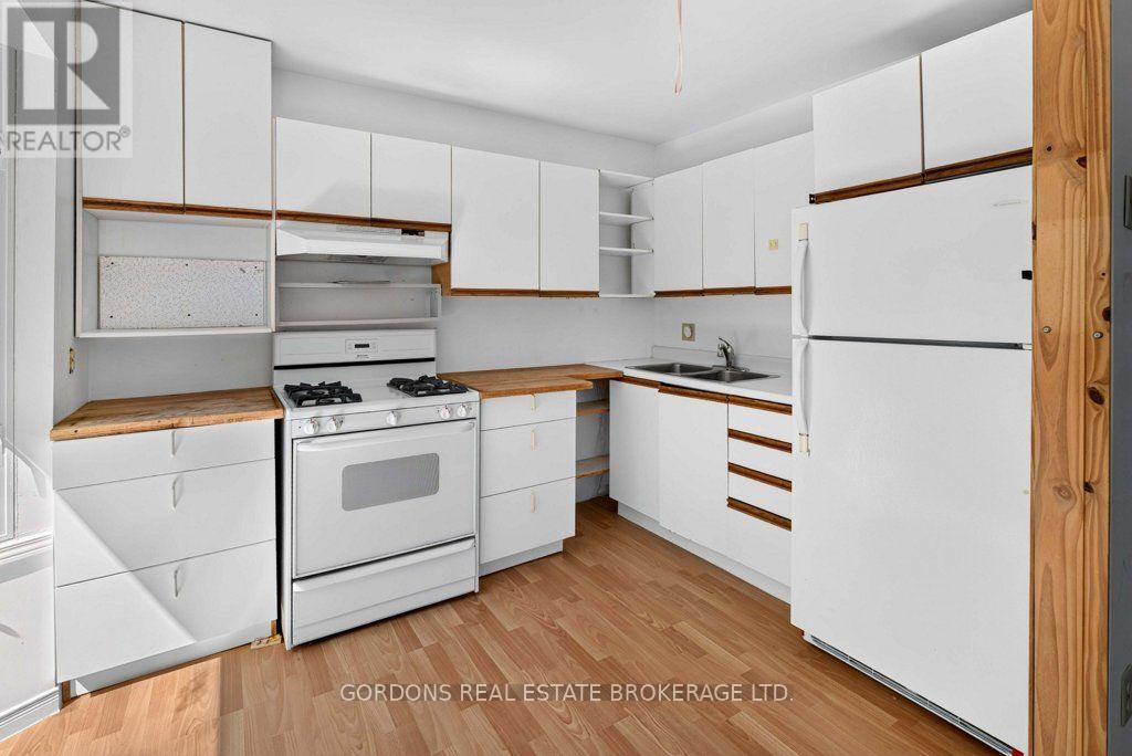 30 LIMERIDGE DRIVE - 17