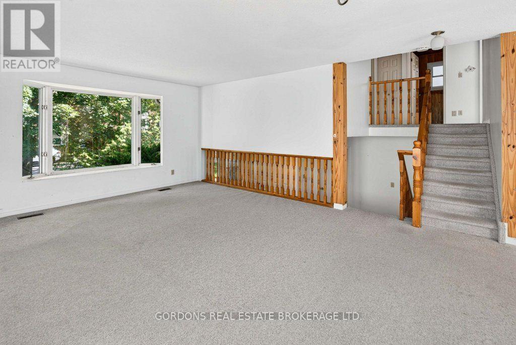 30 LIMERIDGE DRIVE - 23
