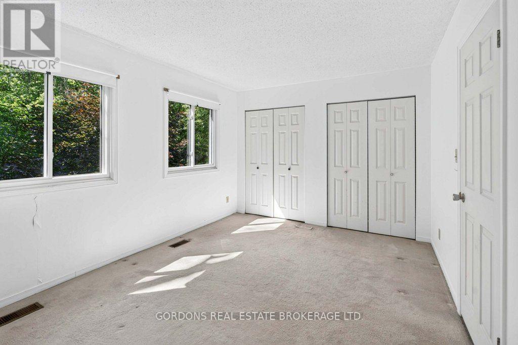 30 LIMERIDGE DRIVE - 28