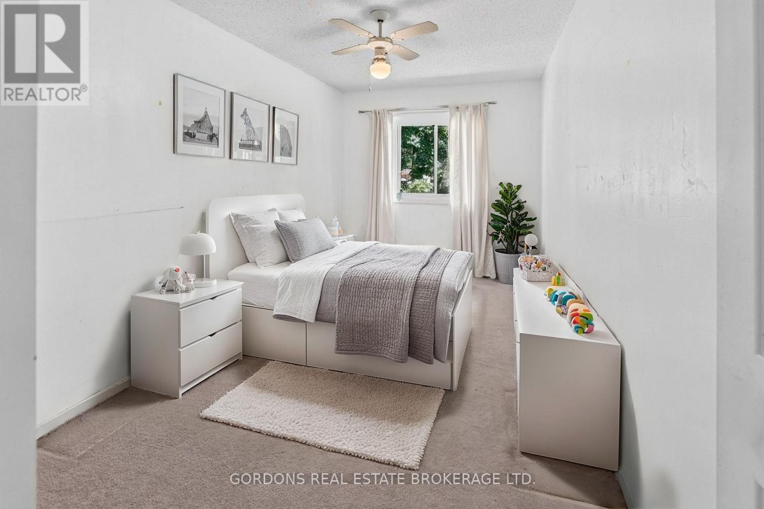 30 LIMERIDGE DRIVE - 33