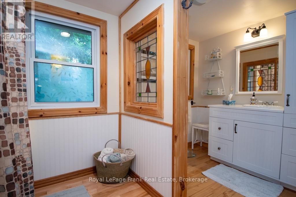 12 WOODLAND TRAIL - 23