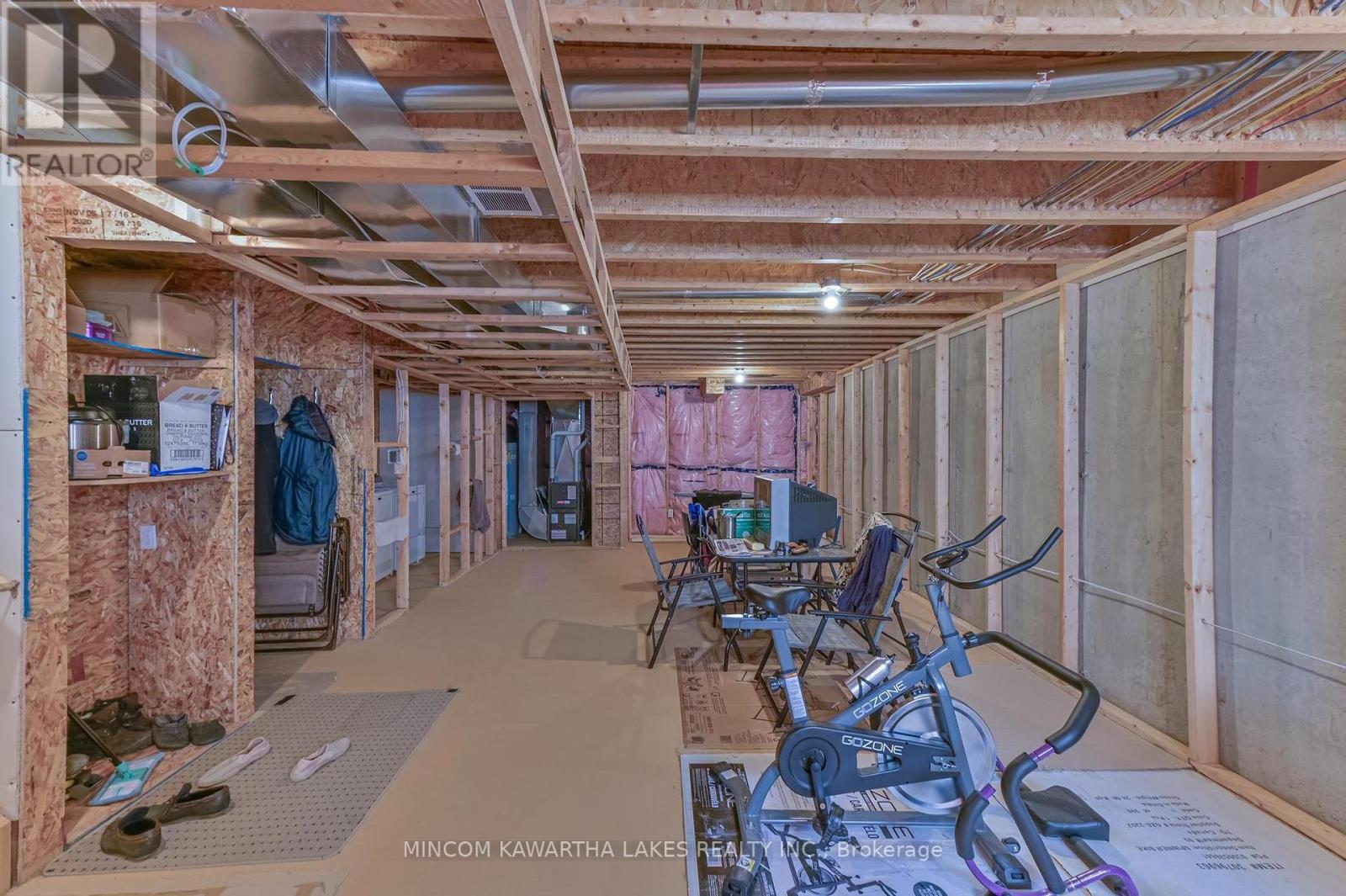 849 BROADWAY BOULEVARD - 34
