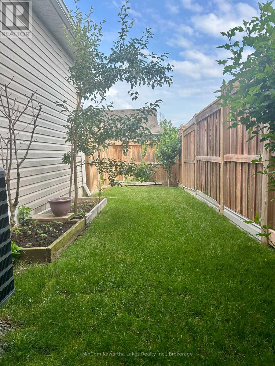 849 BROADWAY BOULEVARD - 38
