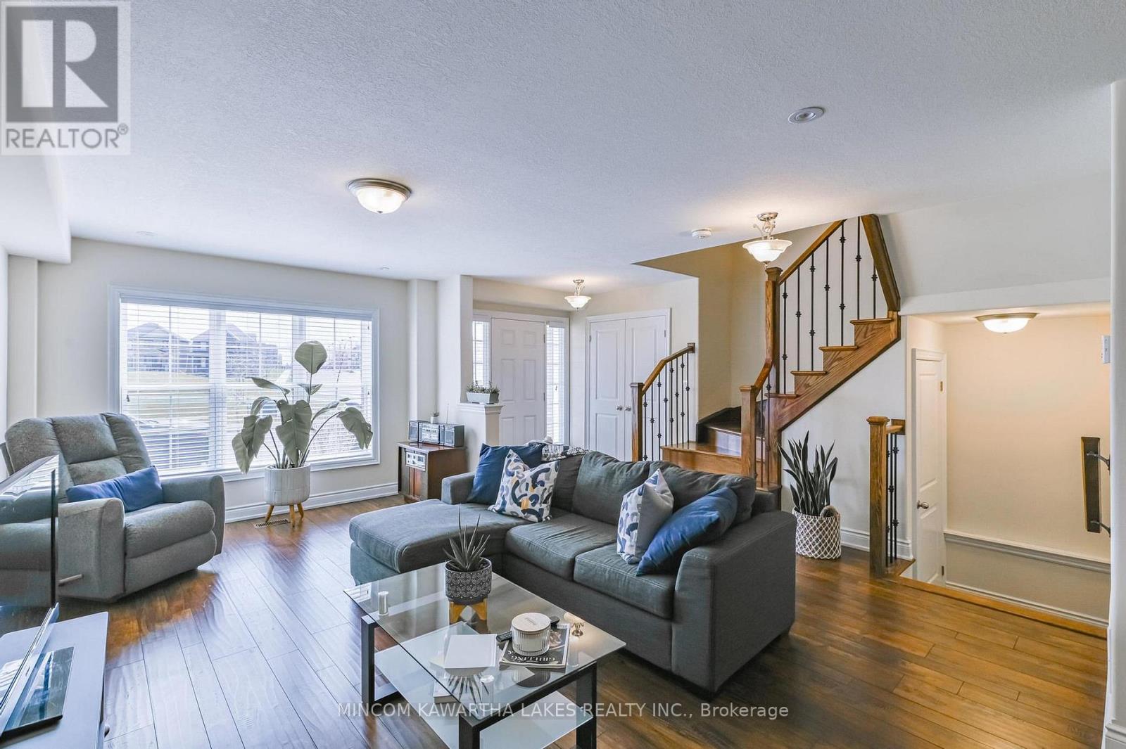849 BROADWAY BOULEVARD - 6