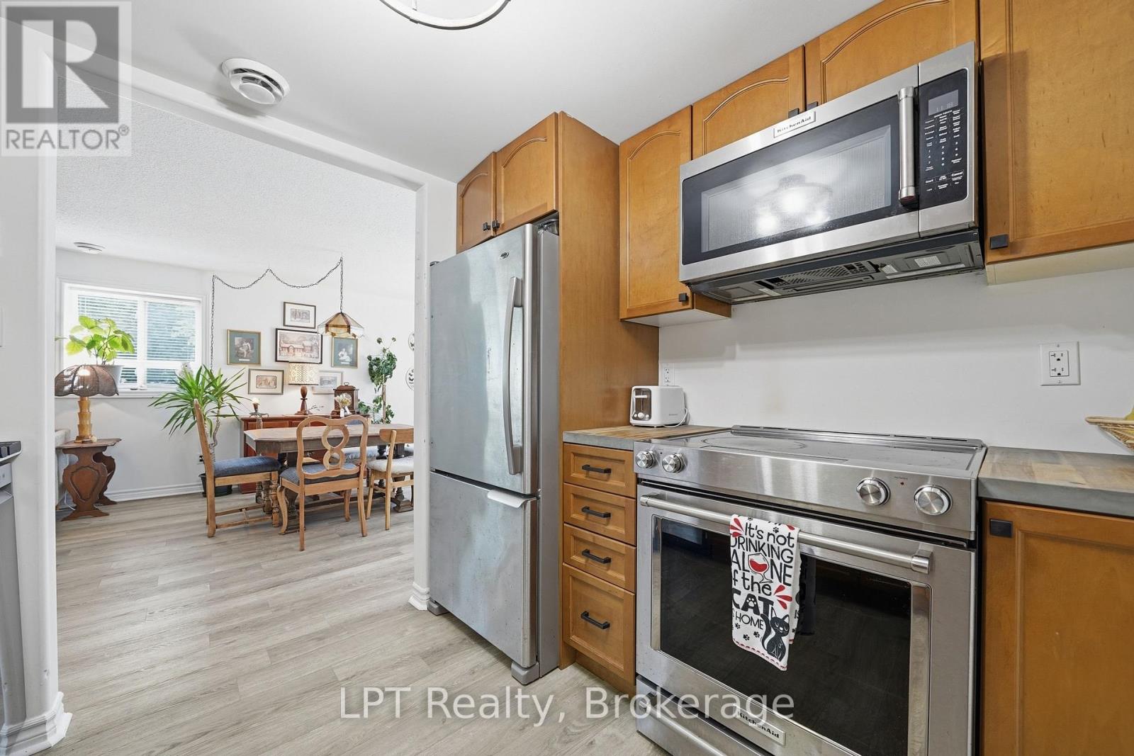 #5A 37 LAKE BREEZE COURT - 14